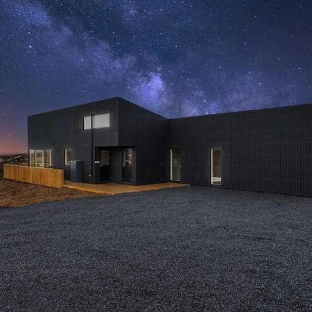 Luxury Log Home With A Hot Tub Selfoss Exteriér fotografie
