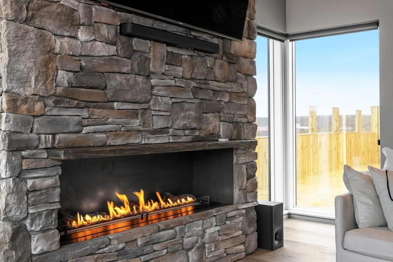 Luxury Log Home With A Hot Tub Selfoss Exteriér fotografie