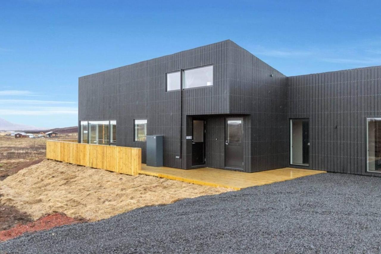 Luxury Log Home With A Hot Tub Selfoss Exteriér fotografie